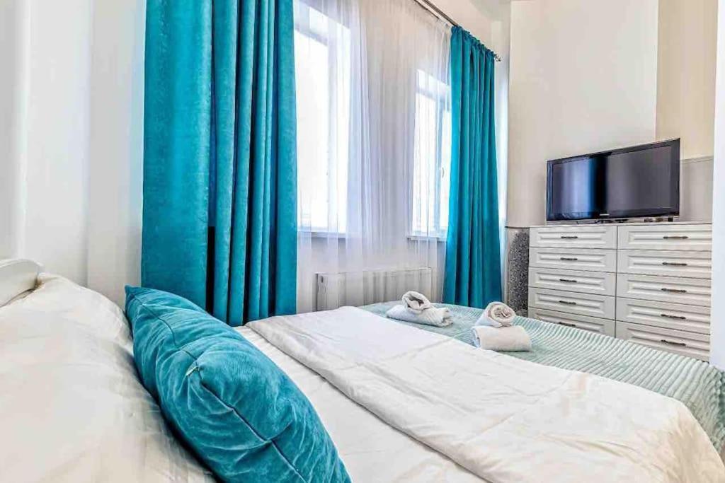 Уютная Квартира С Террасой В Сердце Столицы Apartment Taldykol Екстериор снимка