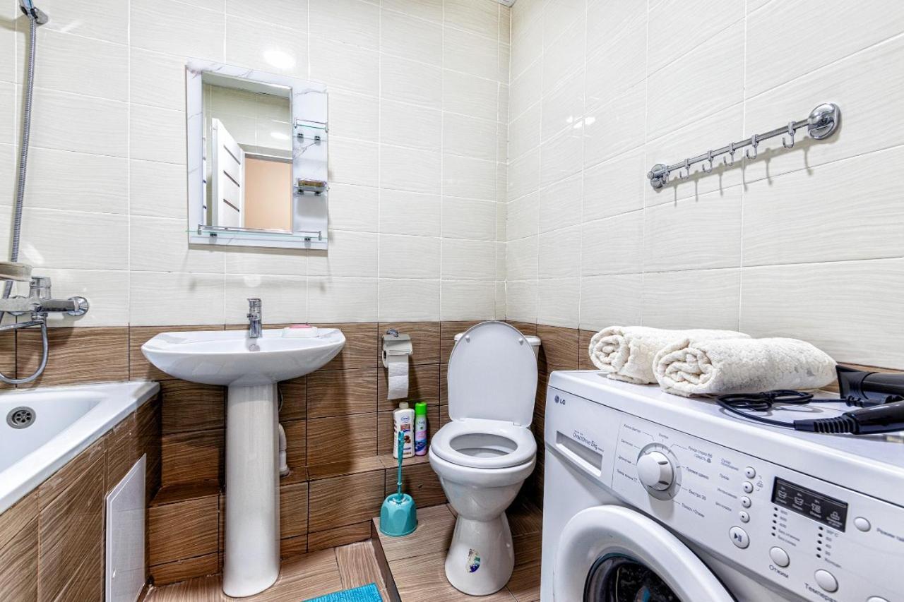 Уютная Квартира С Террасой В Сердце Столицы Apartment Taldykol Екстериор снимка